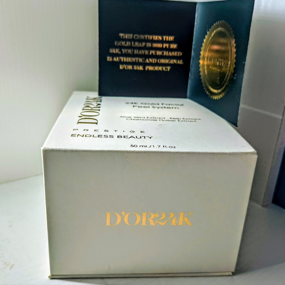 D'Or Skincare 24K Gold Facial Peel